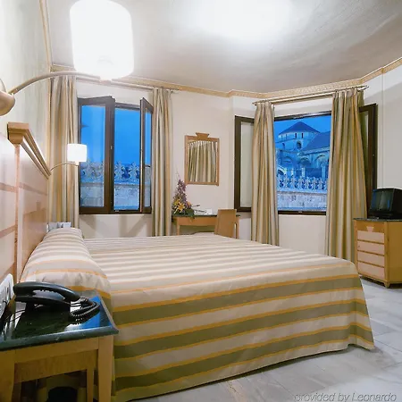 Szálloda Eurostars Maimonides 3*